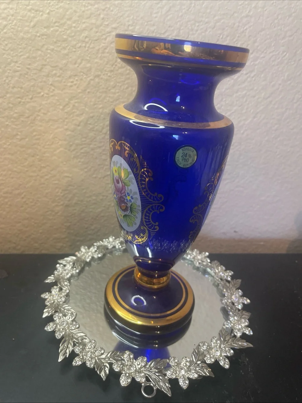 Gorgeous Bohemian Czech Republic Gilted Cobalt Blue Glass 8” Royal Vase